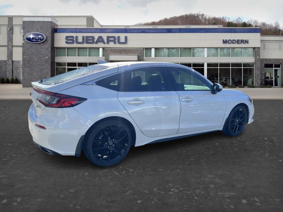 Used 2022 Platinum White Pearl Honda Sport Touring image 14