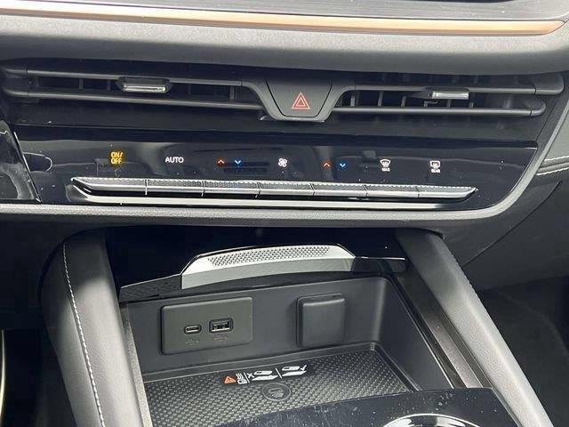 New 2026 Summit White Buick Sport Touring image 23