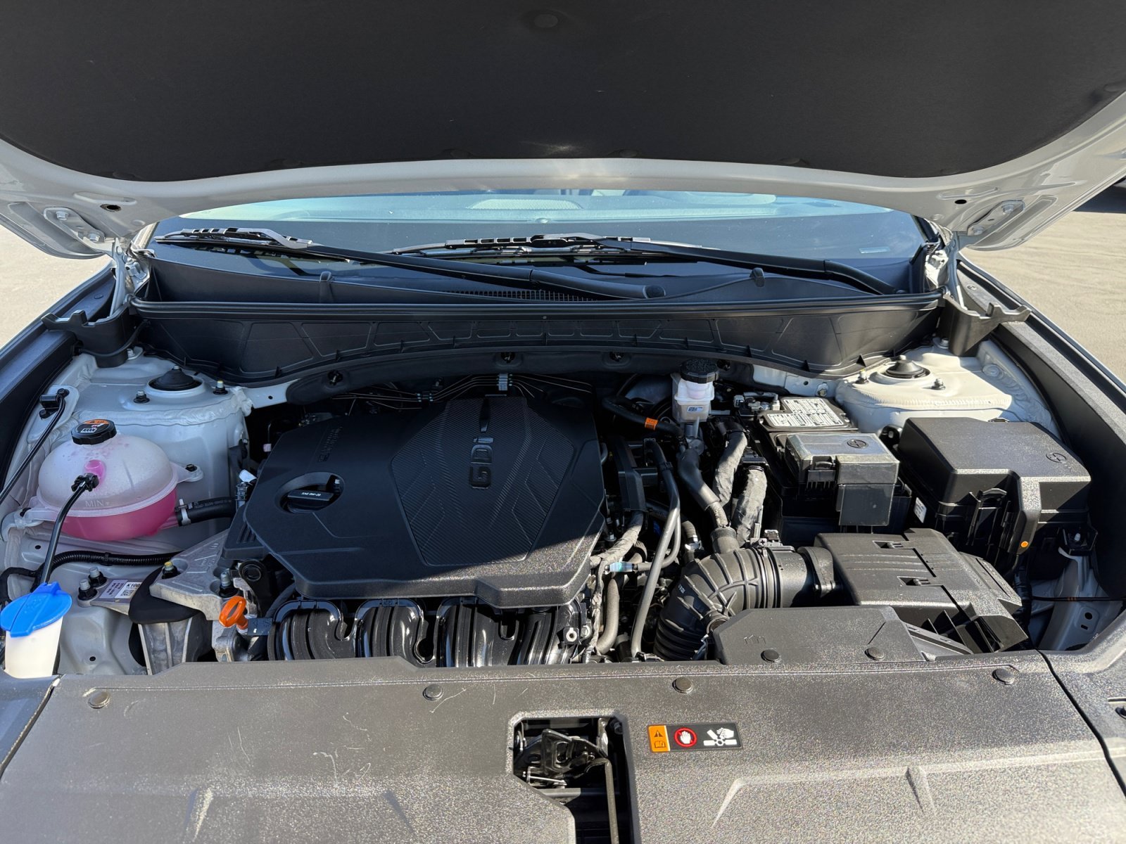 Used 2024 Shimmering Silver Hyundai SEL image 20