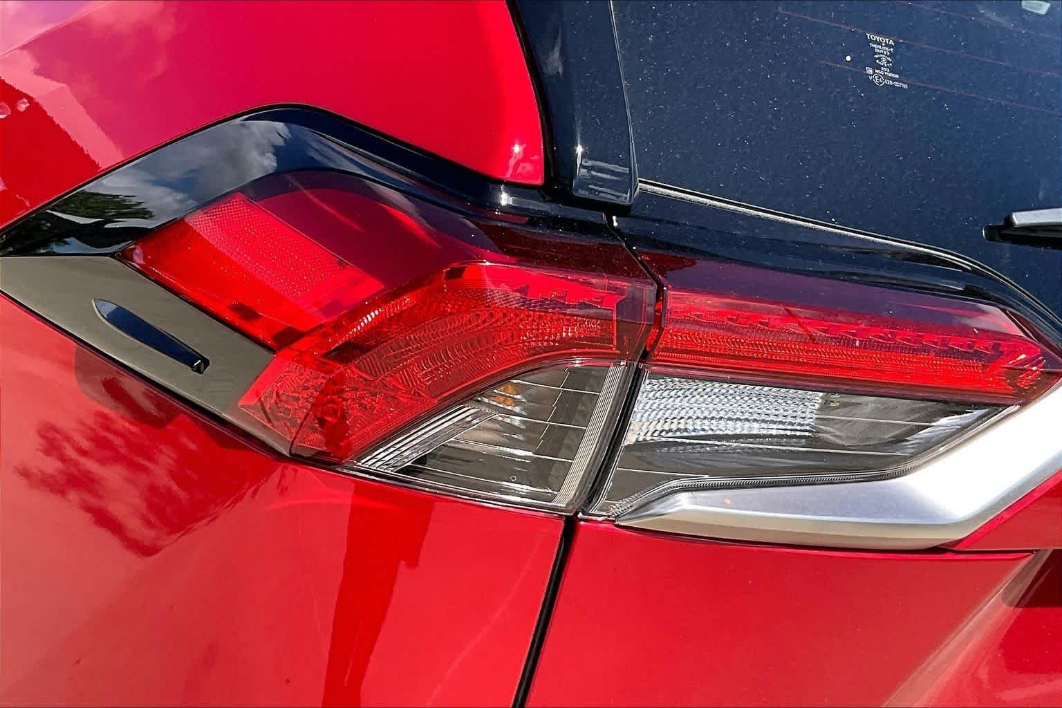 Used 2025 Supersonic Red/Midnight Black Metallic Toyota XSE image 29