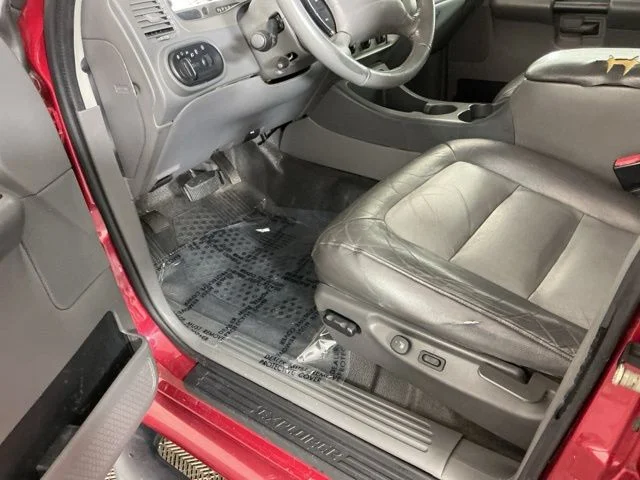 2004 Ford Explorer Sport Trac XLS - Photo 14