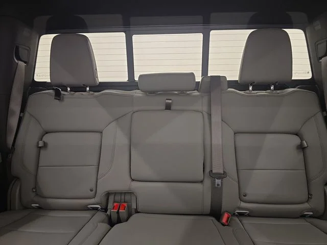 Used 2026 Summit White Chevrolet LTZ image 24