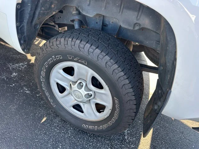 Used 2017 White Toyota SR image 20