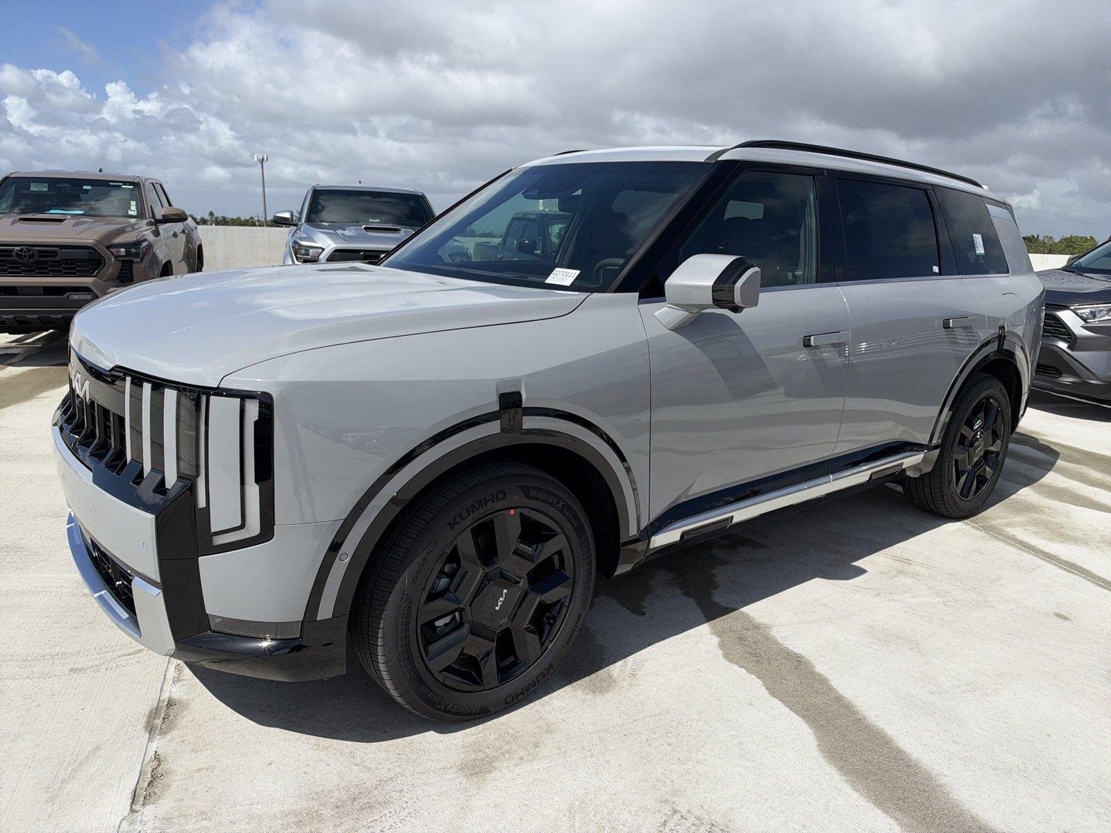New 2027 Wolf Gray KIA SX-Prestige image 1
