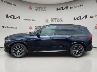 Used 2023 Black BMW xDrive40i image 3