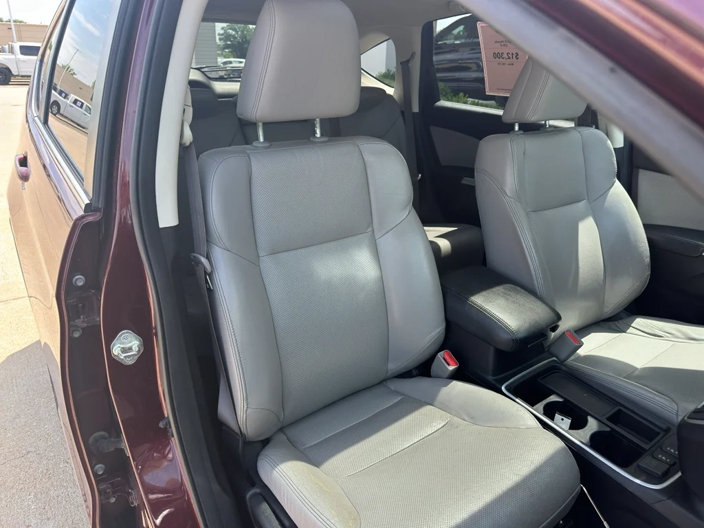 Used 2015 Basque Red Pearl II Honda EX-L image 29