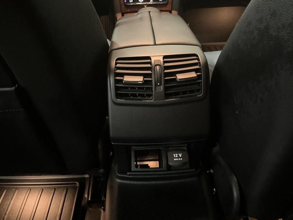 Used 2012 Black Mercedes-Benz E 350 image 37