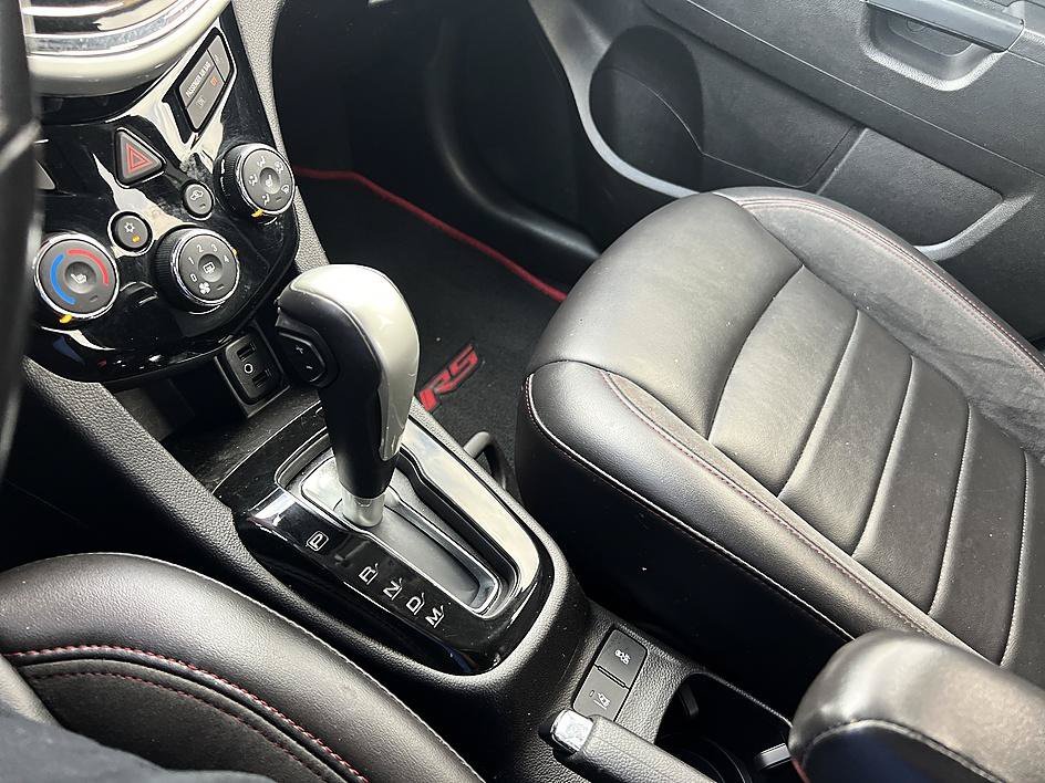 Used 2017 Cajun Red Tintcoat Chevrolet Premier image 26