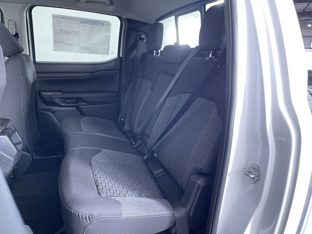 New 2026 Oxford White Ford XLT image 23