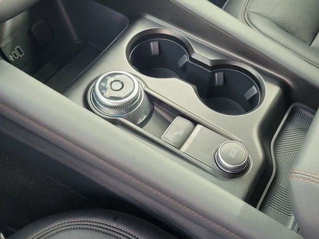 Used 2026 Space White Metallic Ford Active image 12