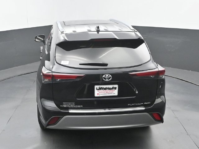 New 2026 Midnight Black Metallic Toyota Platinum image 31