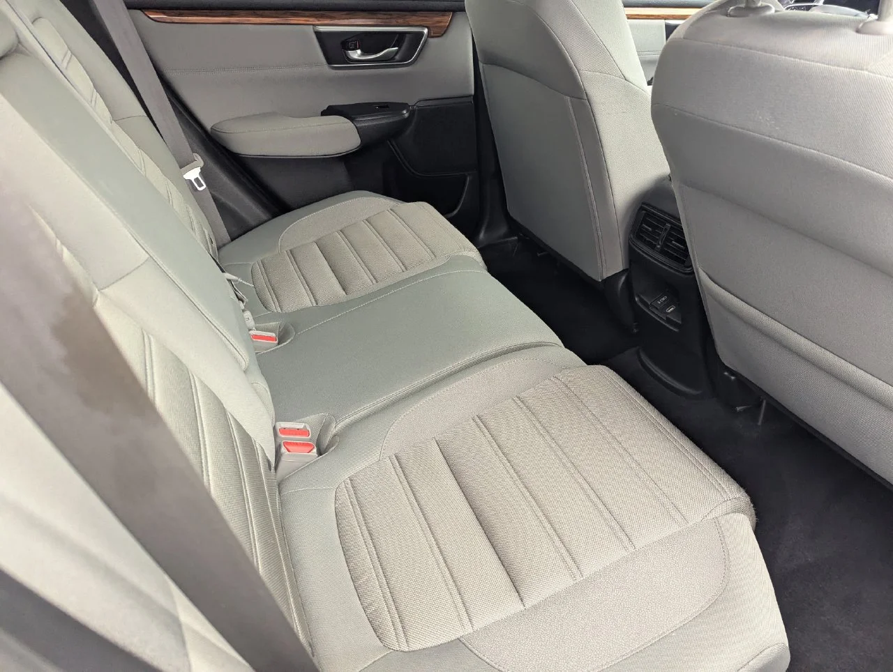 Used 2021 Lunar Silver Metallic Honda EX image 25