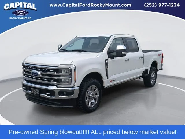 Used 2023 White Ford Lariat image 1