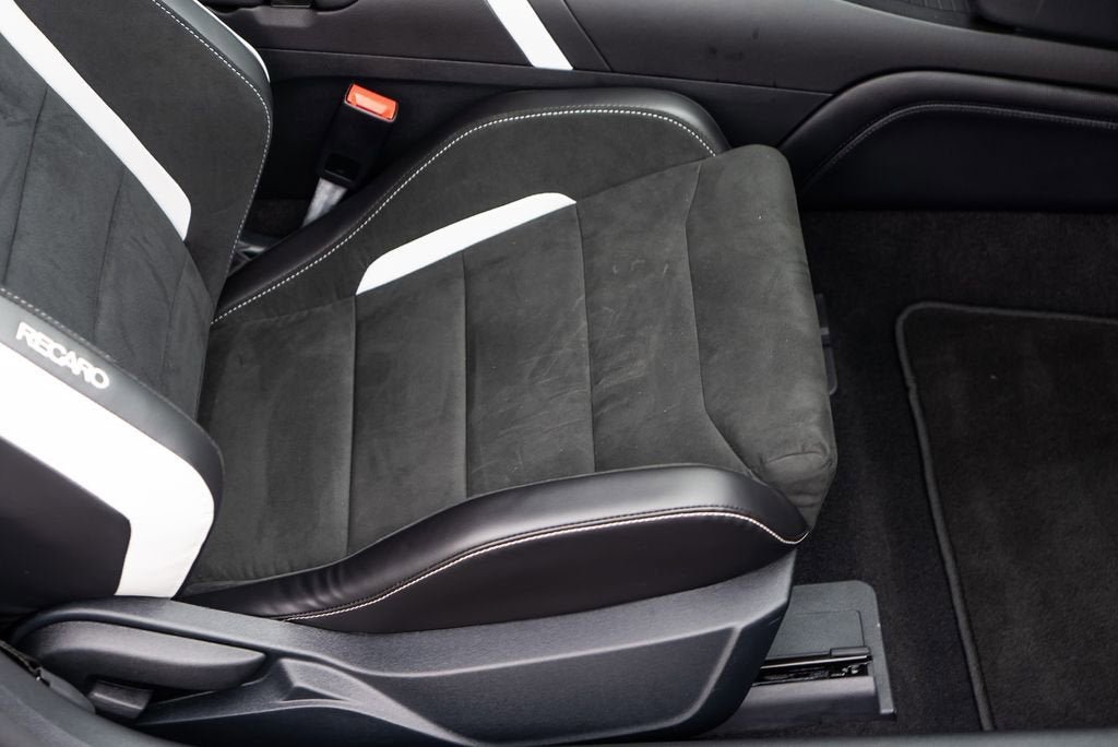 Used 2021 Shadow Black Ford Shelby GT500 image 40