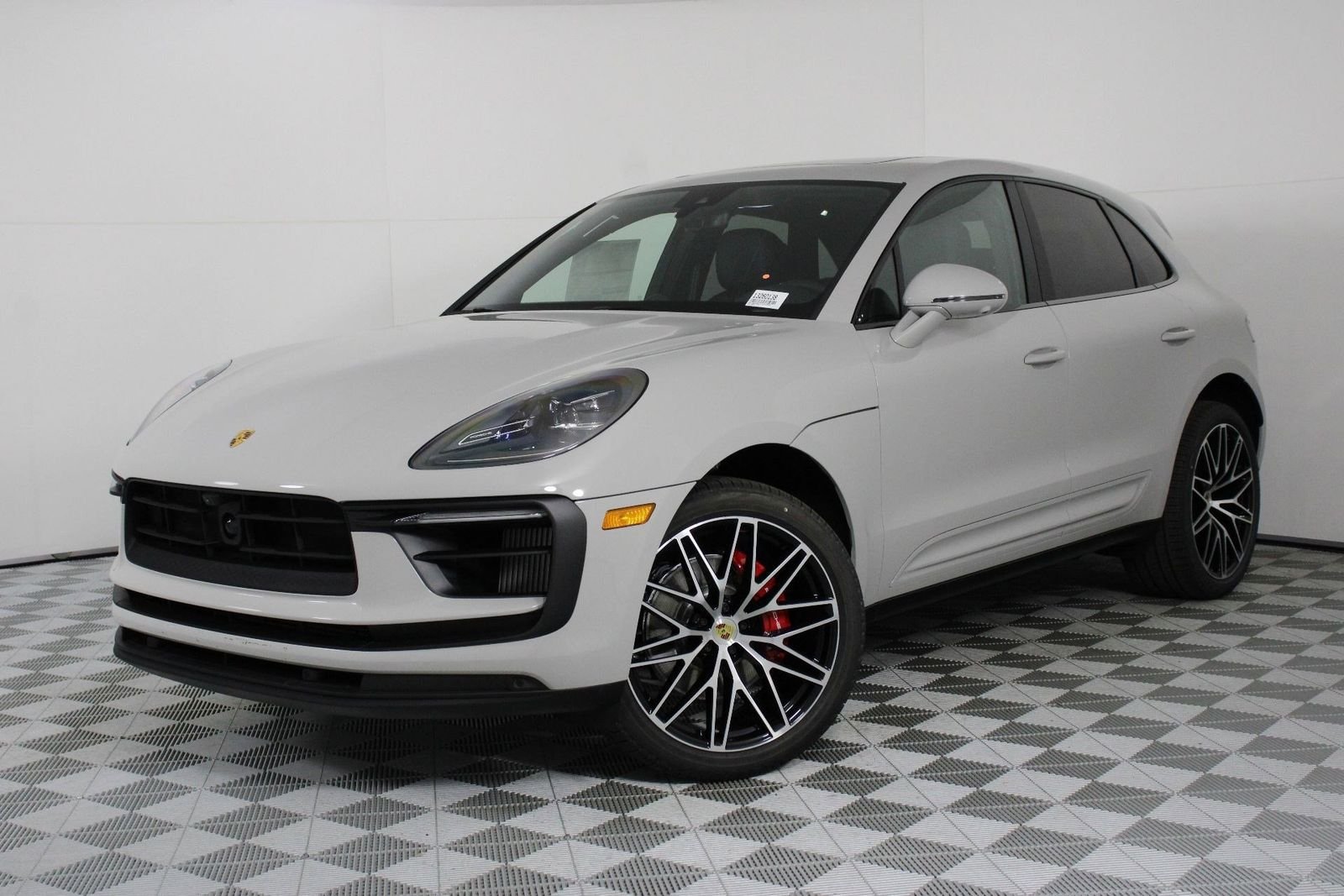2026 Porsche Macan S