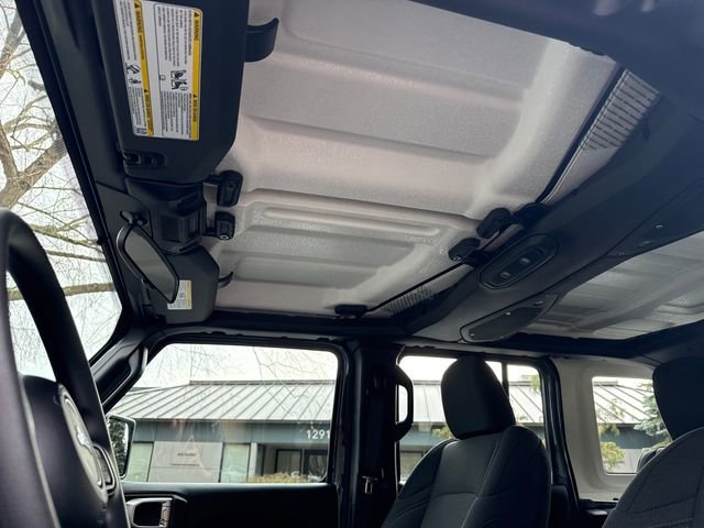 New 2026 Anvil Clear-Coat Exterior Paint Jeep Sport image 27
