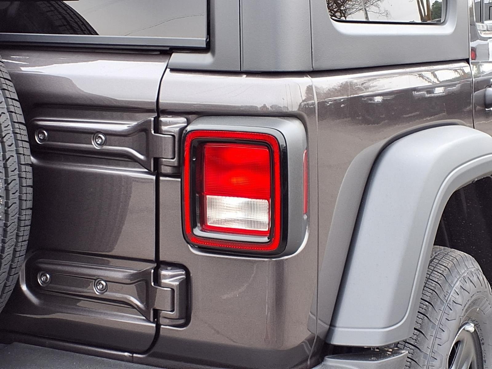 New 2026 Granite Crystal Metallic Clear-Coat Exterior Paint Jeep Sport image 16
