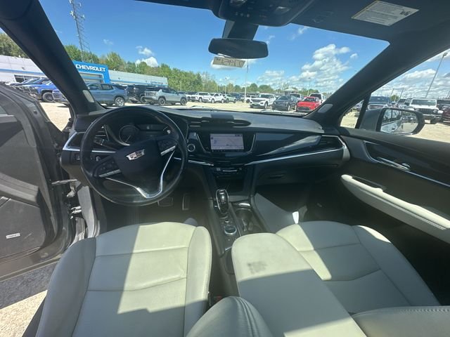 Used 2023 Silver Cadillac Sport image 23
