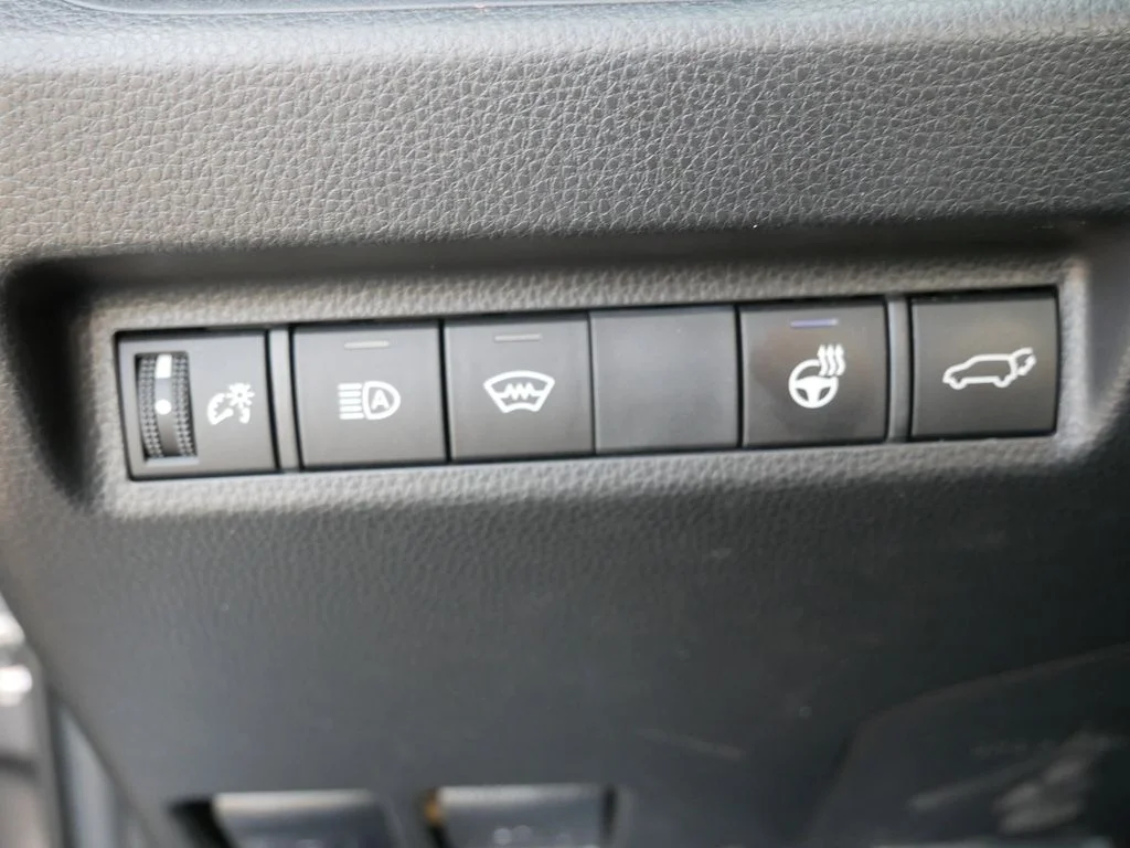 Used 2023 Gray Toyota XLE Premium image 29