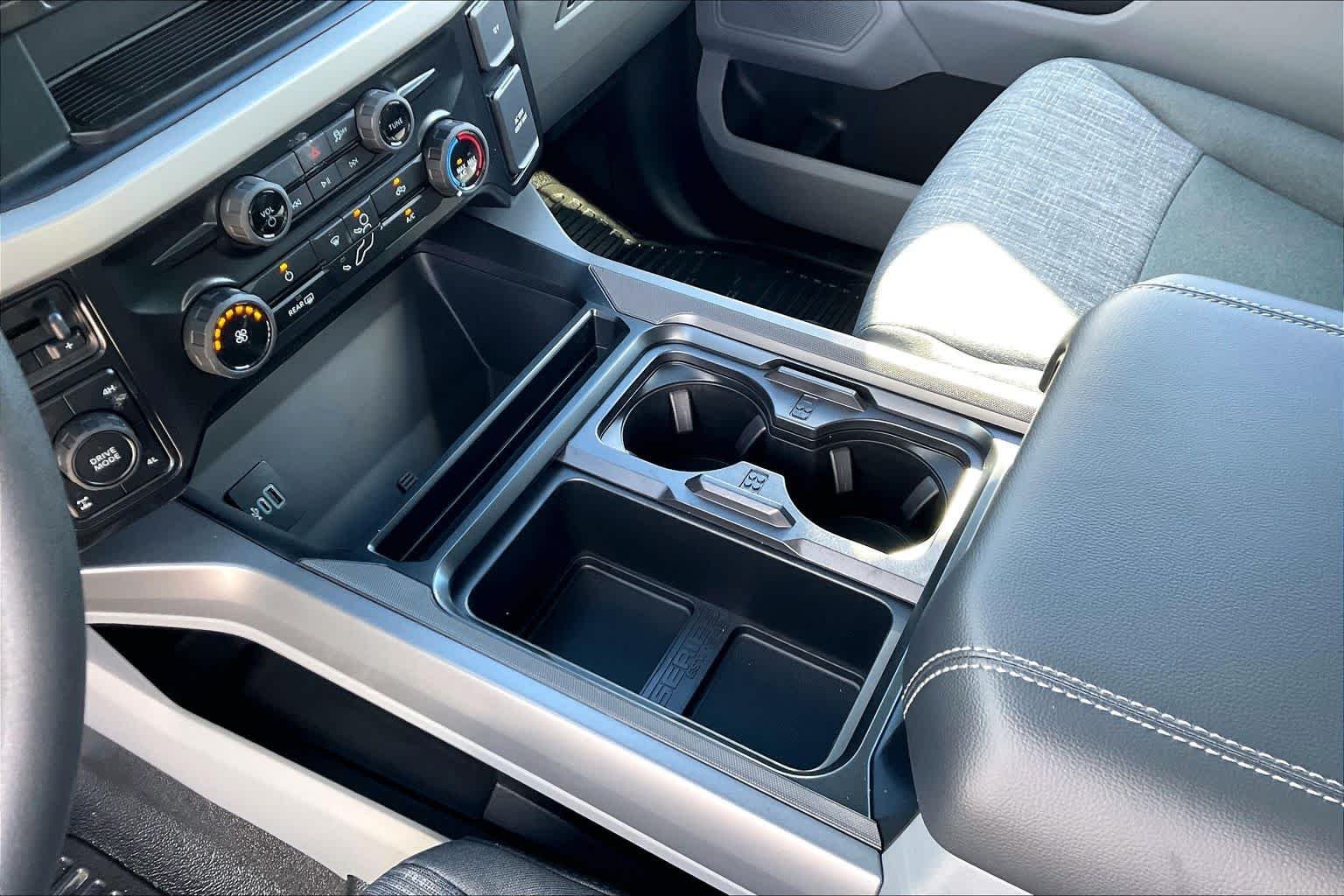 New 2026 Z1/OXFORD WHITE Ford XLT image 7