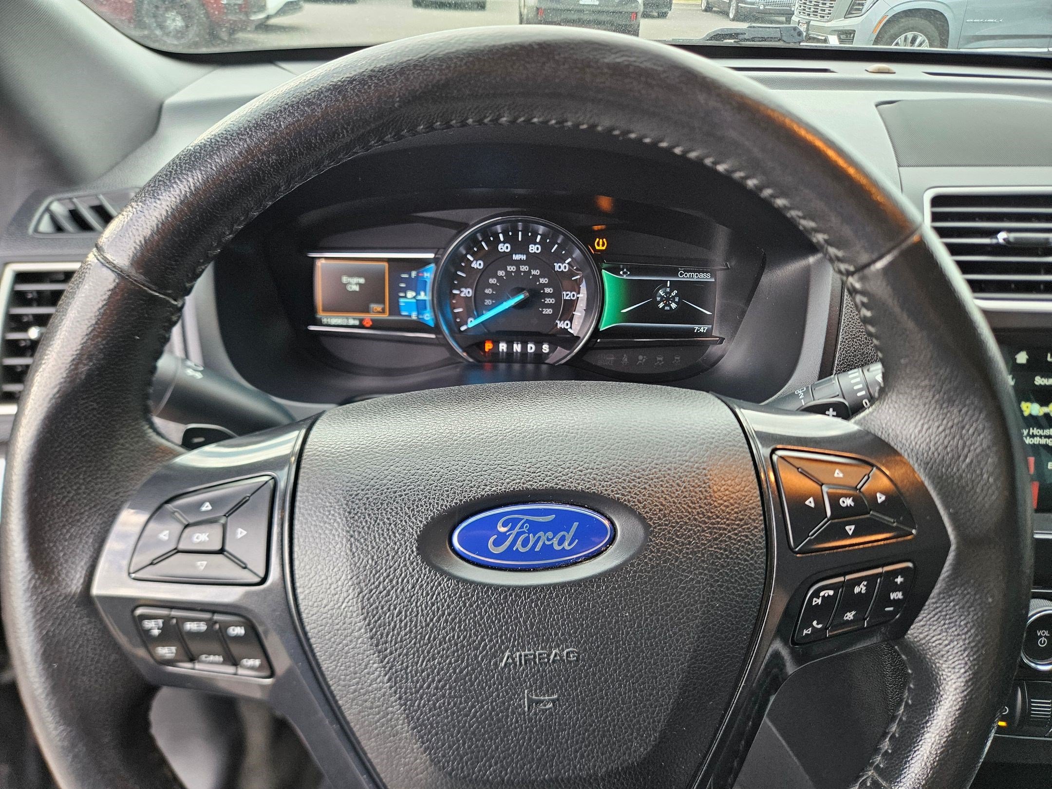 Used 2017 Shadow Black Ford XLT image 20