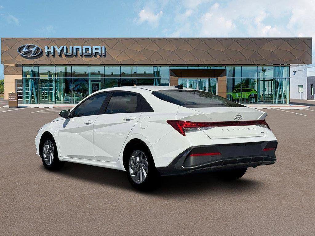 New 2026 White Hyundai Blue image 5