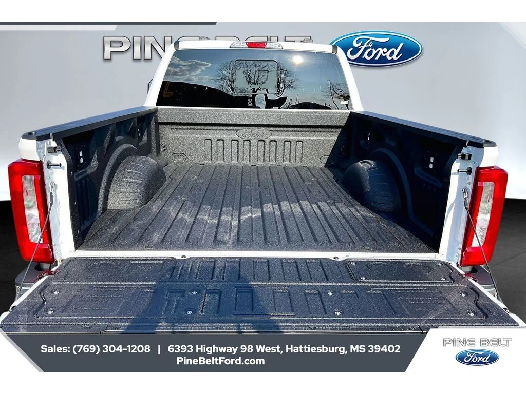 New 2026 Oxford White Ford F-250® XL image 12