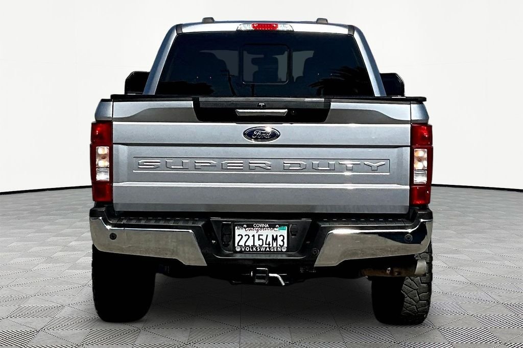 Used 2022 Silver Ford Lariat image 5
