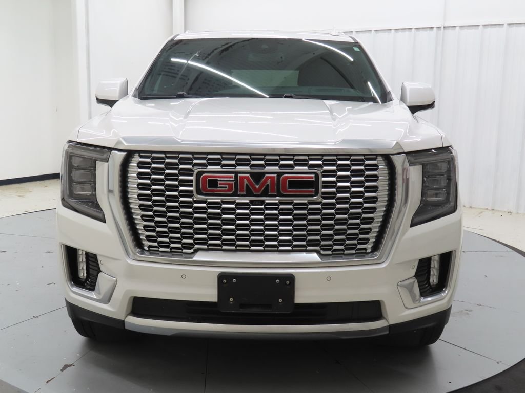Used 2023 White GMC Denali image 8