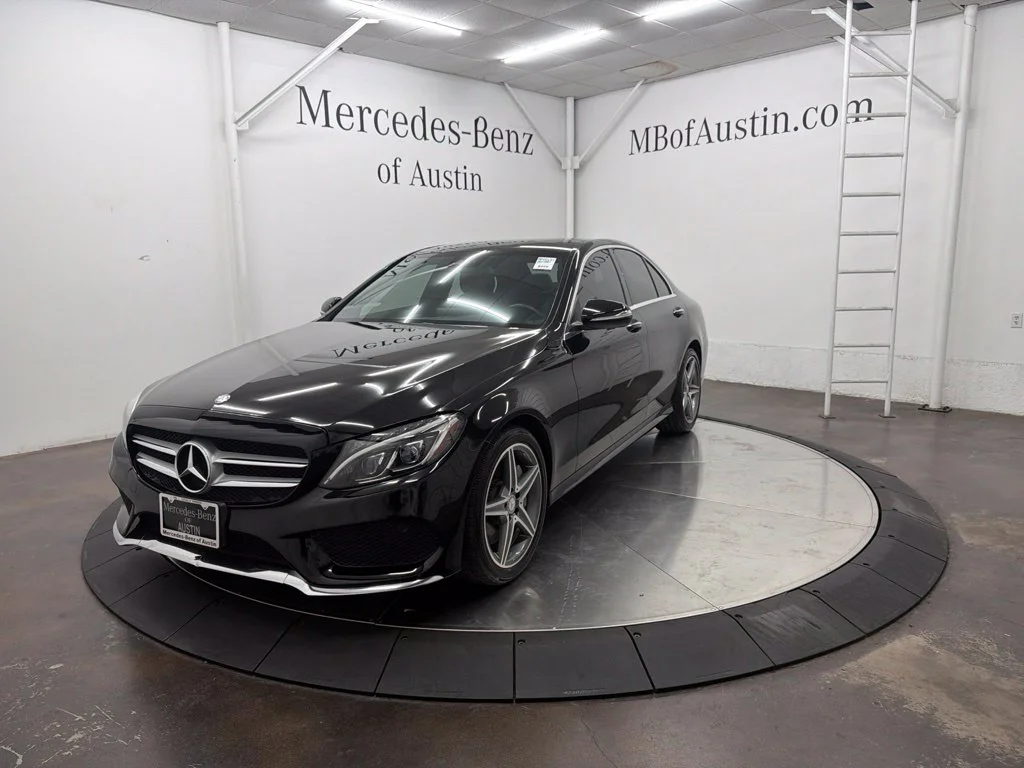 Used 2015 Black Mercedes-Benz C 400 image 3