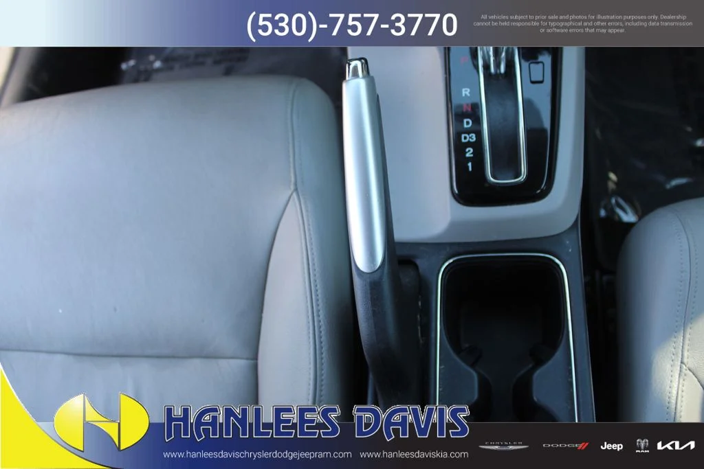 Used 2013 Blue Honda EX-L image 19