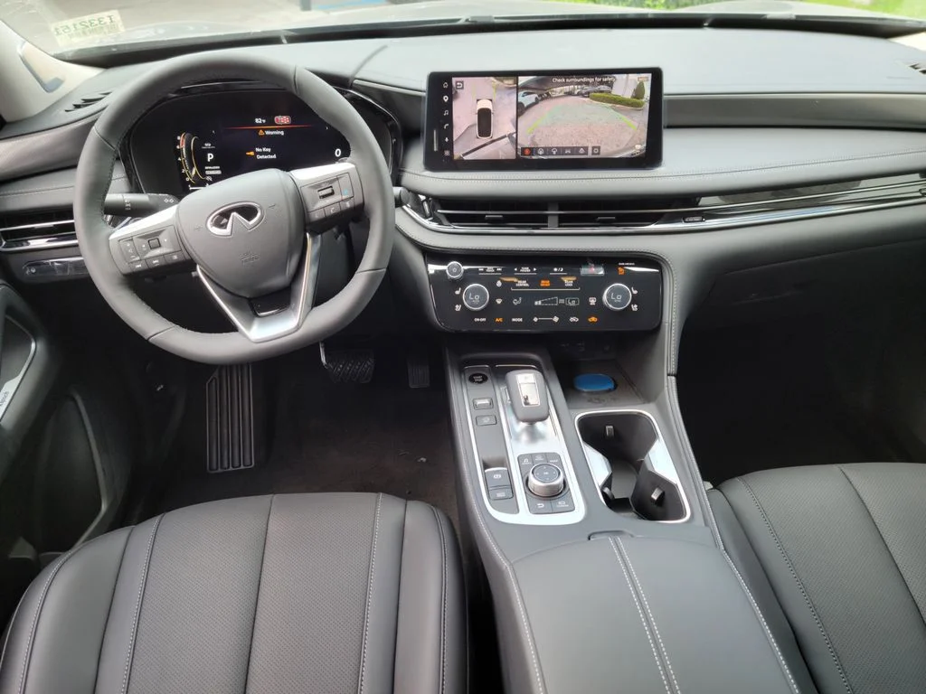 New 2027 HARBOR GRAY INFINITI Luxe FWD image 34