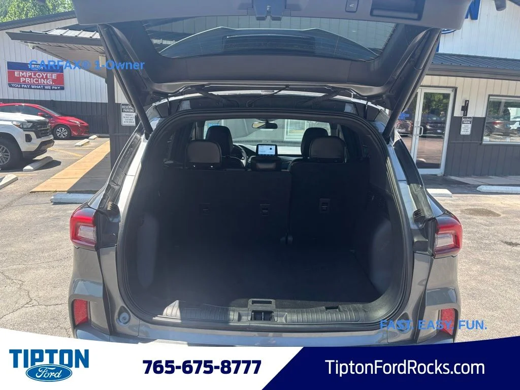 Used 2024 Gray Metallic Ford ST-Line image 20