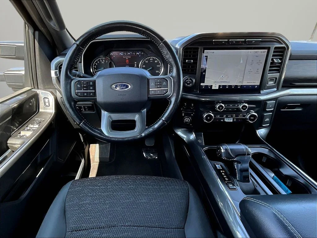 Used 2022 Agate Black Metallic Ford XLT image 9