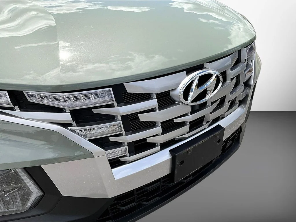 Used 2022 Gray Hyundai SEL Premium image 33
