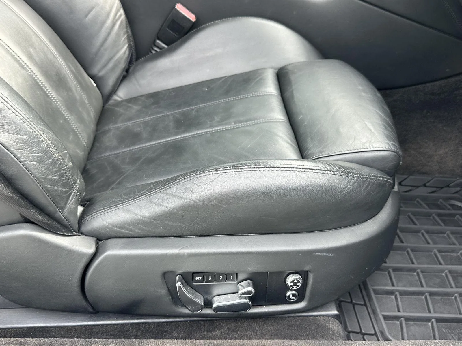 Used 2005 Beluga Bentley GT image 18