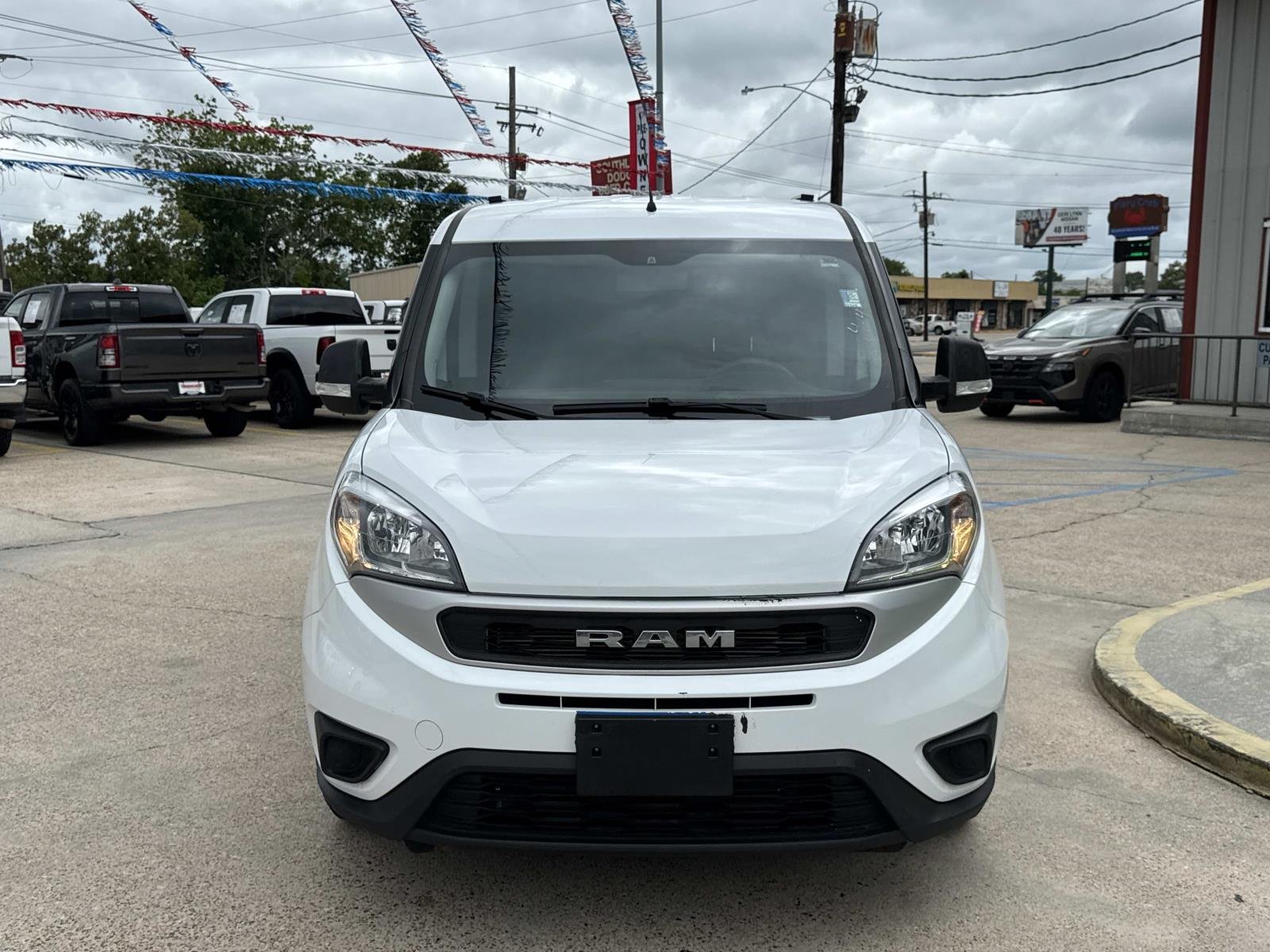 Used 2022 Bright White Ram Tradesman image 2