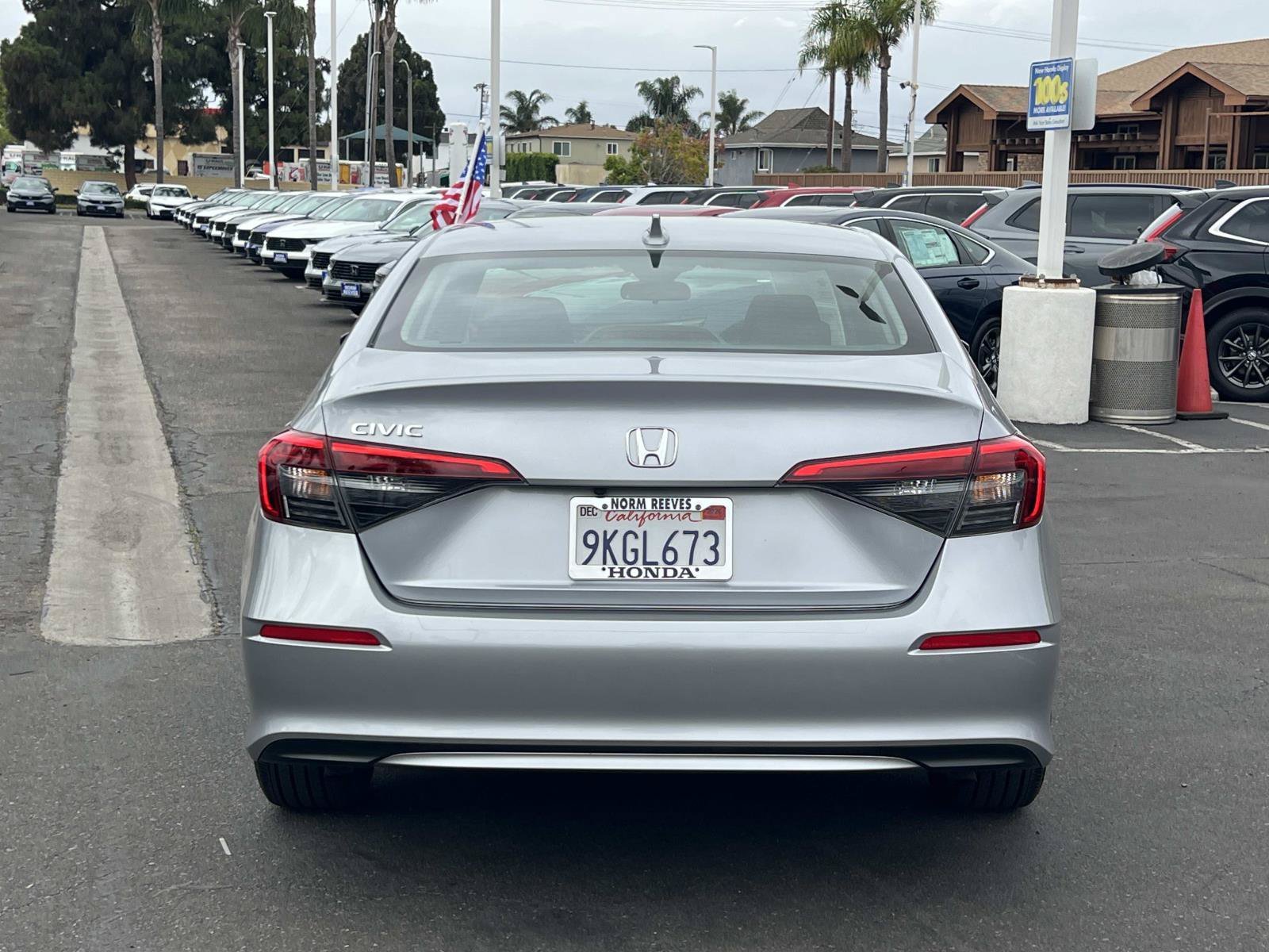 Certified Used 2024 Lunar Silver Metallic Honda EX image 22