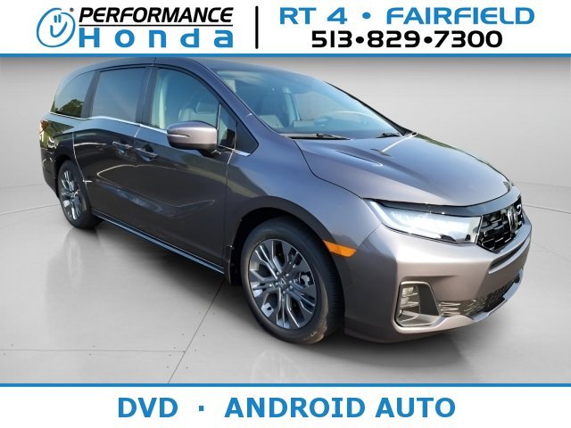 2026 Honda Odyssey Touring's photo