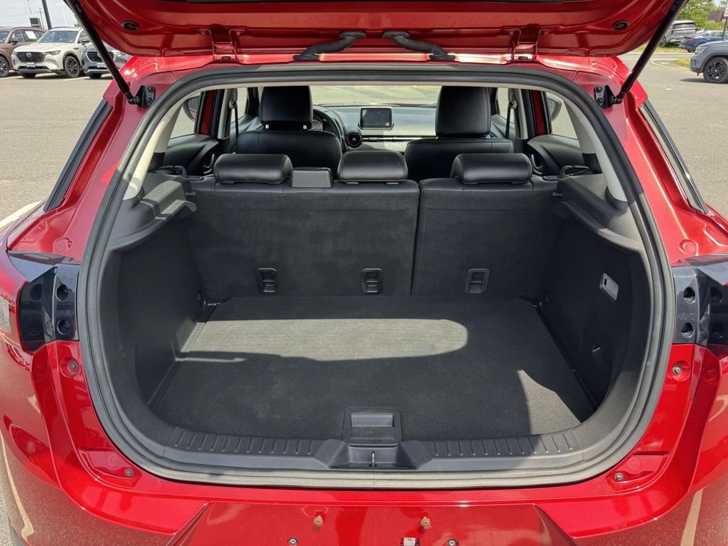 Used 2016 Red Mazda Touring image 29