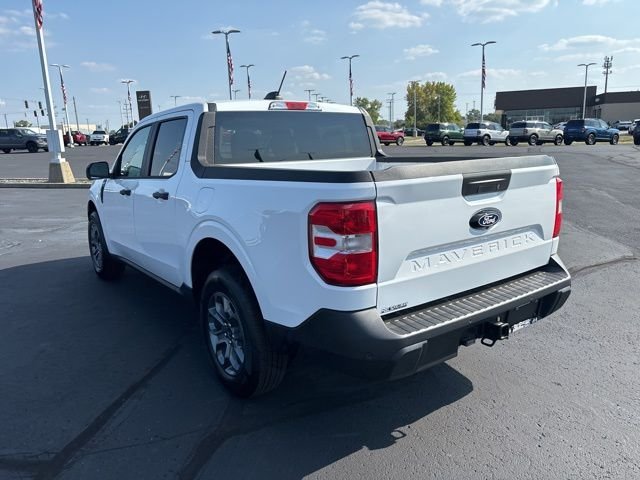 New 2025 Oxford White Ford XLT image 40