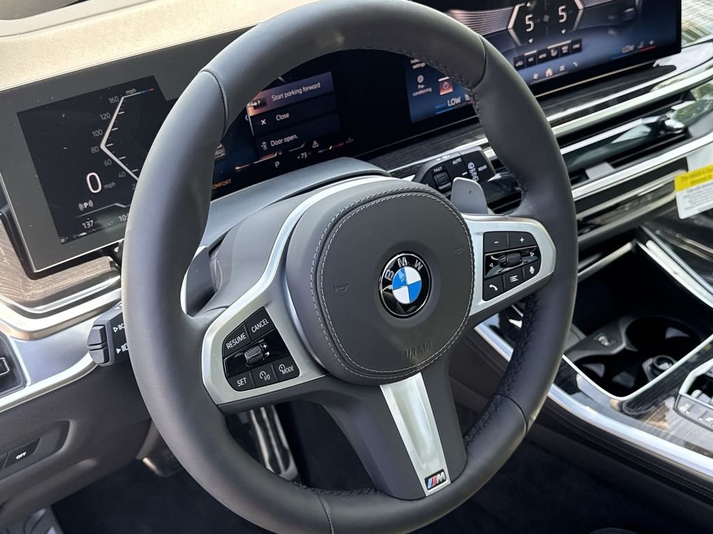 New 2026 Mineral White Metallic BMW xDrive40i image 11