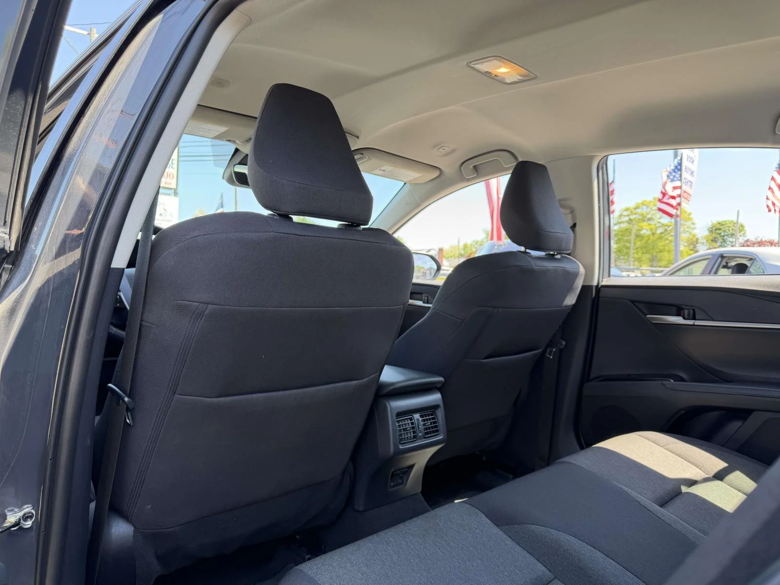 2025 Toyota Camry LE - Photo 19