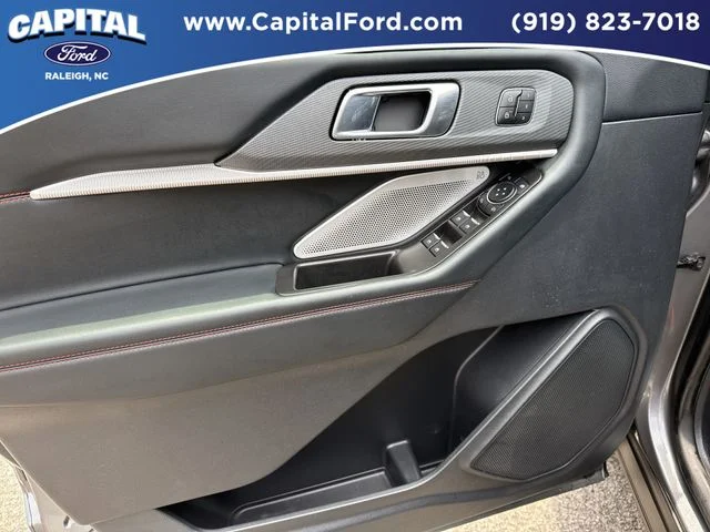 Used 2025 Gray Ford ST image 20