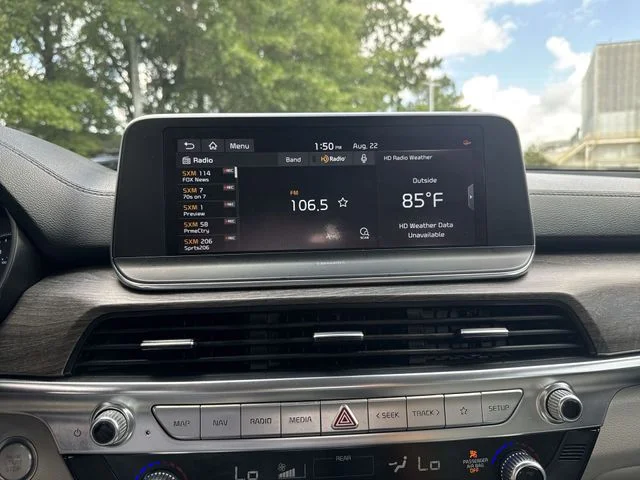 Used 2020 Green Kia EX image 22