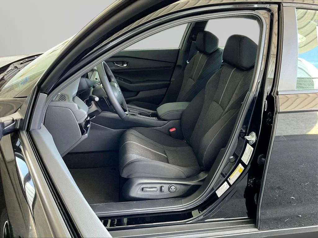 New 2026 Crystal Black Pearl Honda Sport Hybrid image 23