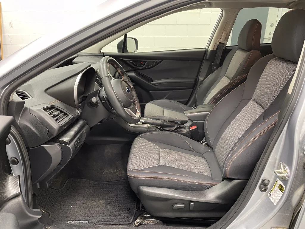 Used 2023 Ice Silver Metallic Subaru Premium image 6