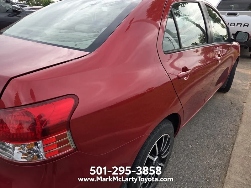 Used 2008 Barcelona Red Metallic TOYOTA BASE image 4