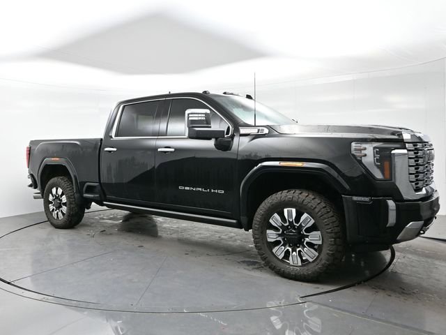 2024 GMC Sierra 4WD Crew Cab Standard Box Denali's photo