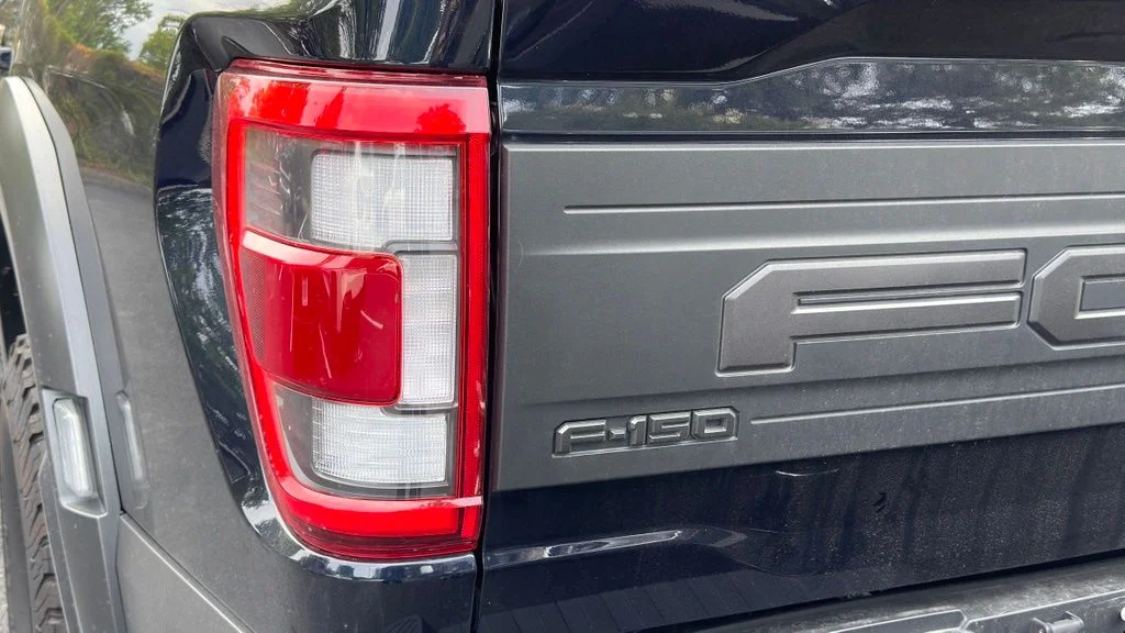 Used 2021 Antimatter Blue Metallic Ford Raptor image 8